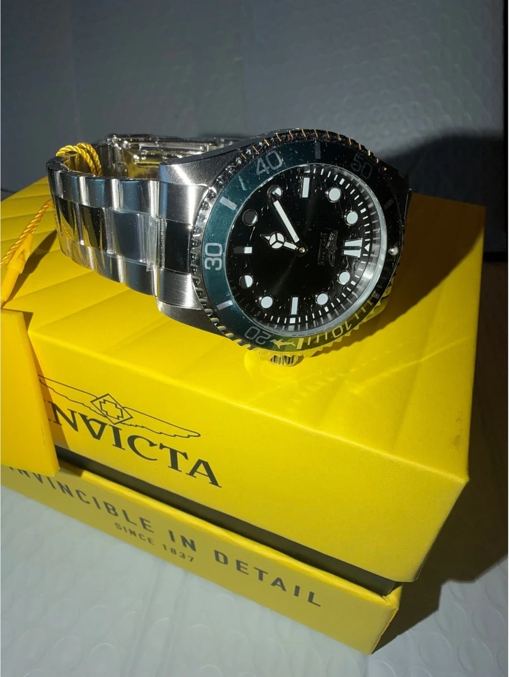 $279 Invicta PRO DIVER black dial diver watch with silver-tone BAND
